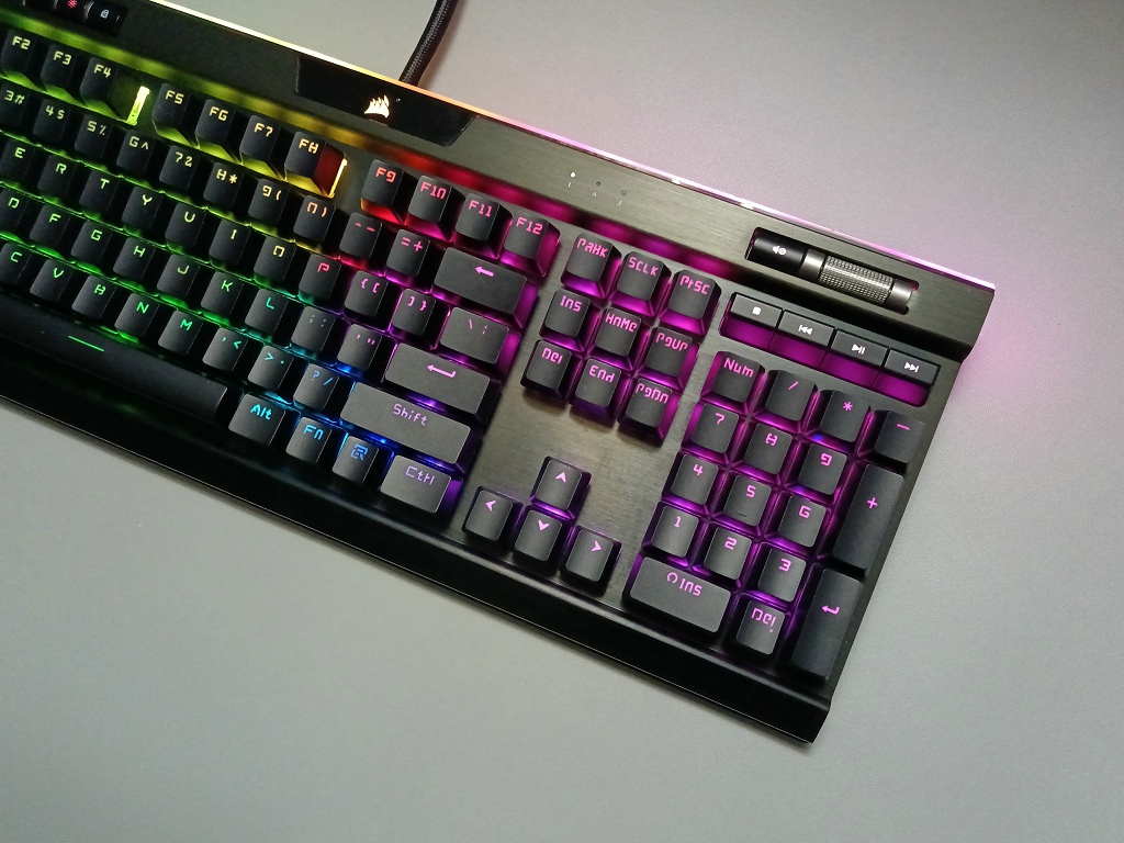 Corsair PBT tutup kunci transp - Gaming Keyboard Corsair ulasan dan harga